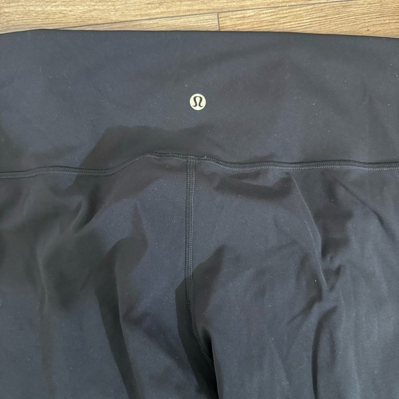 Lululemon Lunar New Year Limited Edition Wunder Under High-Rise 25” Tight - Picture 7 of 9